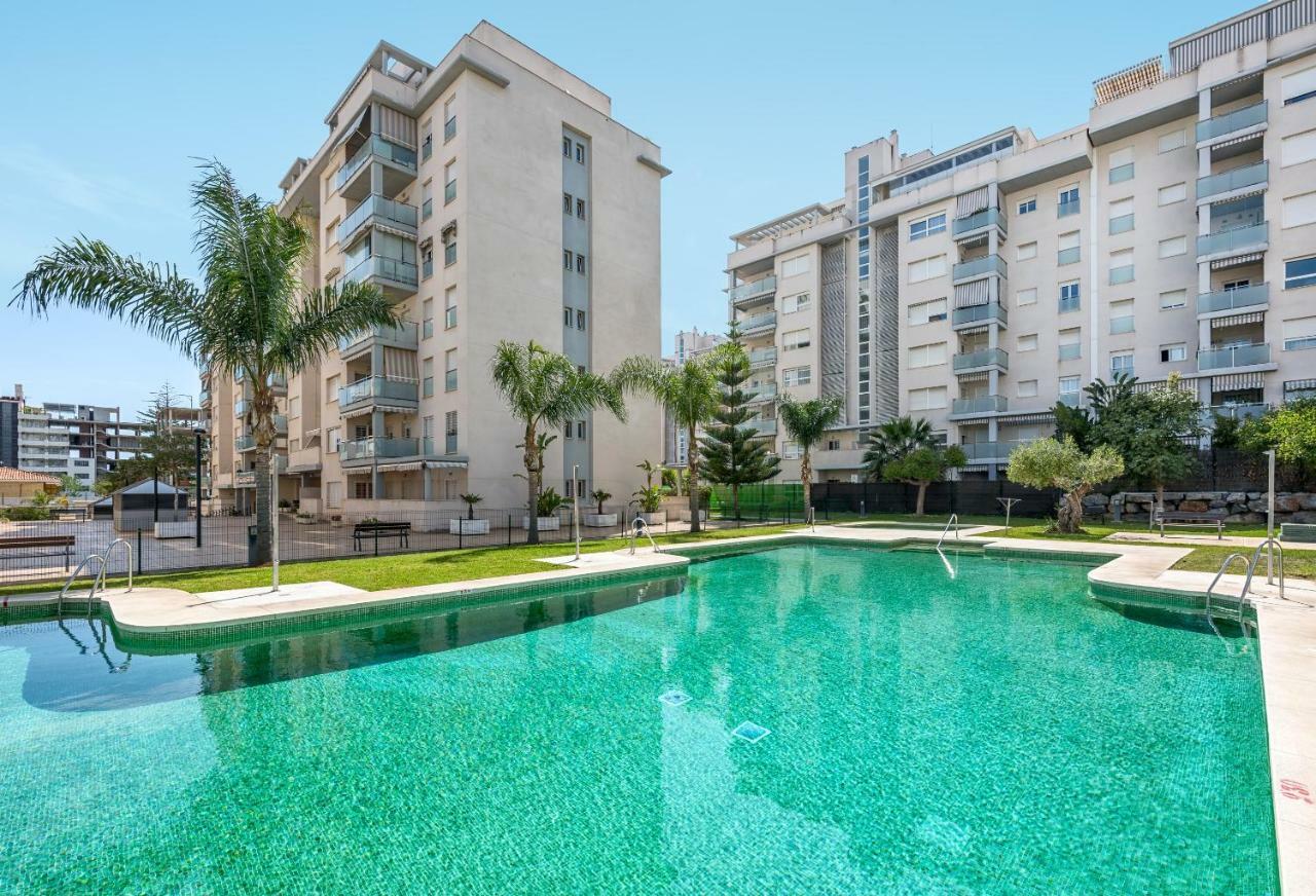 Wintowinrentals Best Location, Beach, Pool & Parking Rincón de la Victoria Kültér fotó